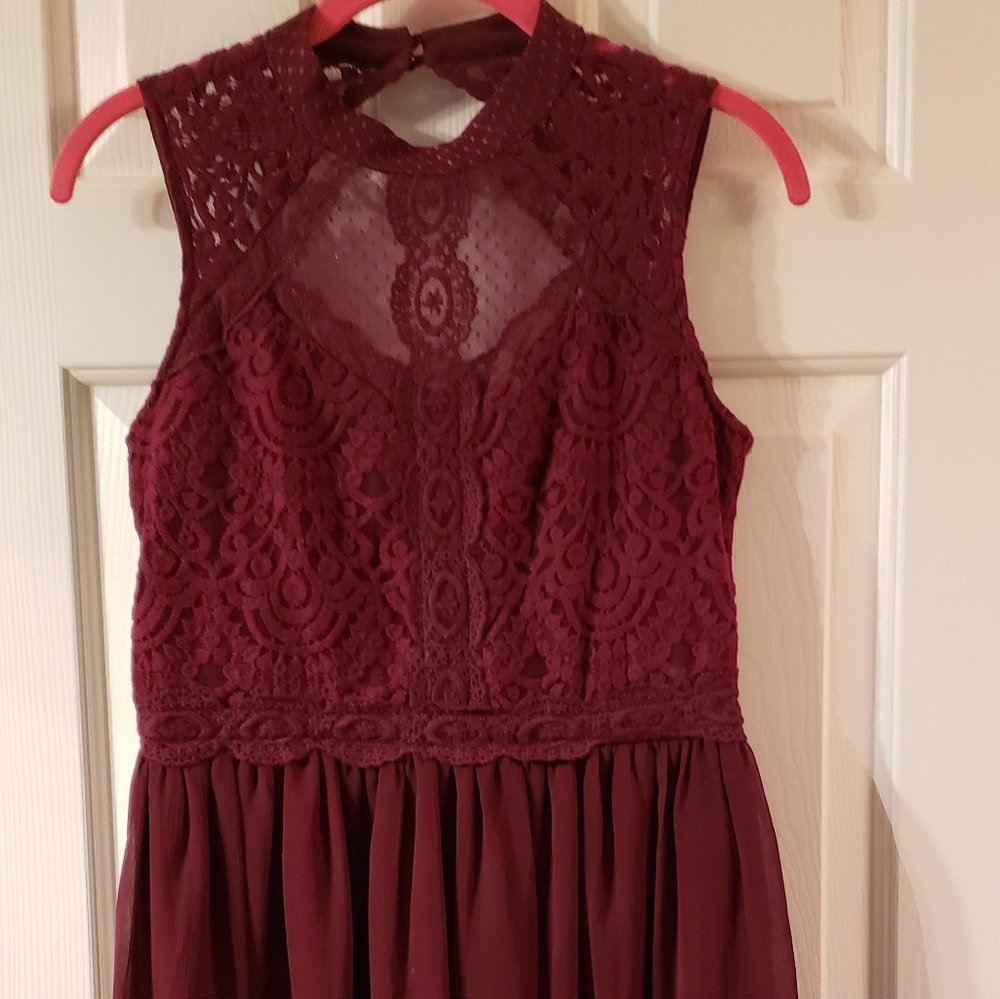 Burgundy Lace Mini Dress Small - Picture 7 of 13